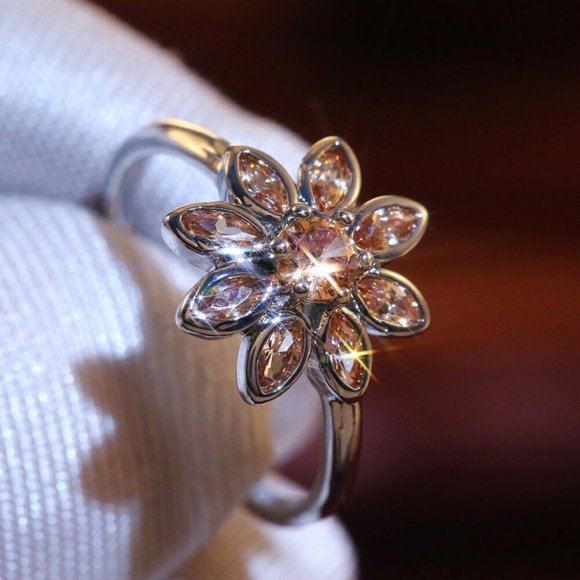 Pretty Flower 925 Silver  Ring - Picture 2 of 8